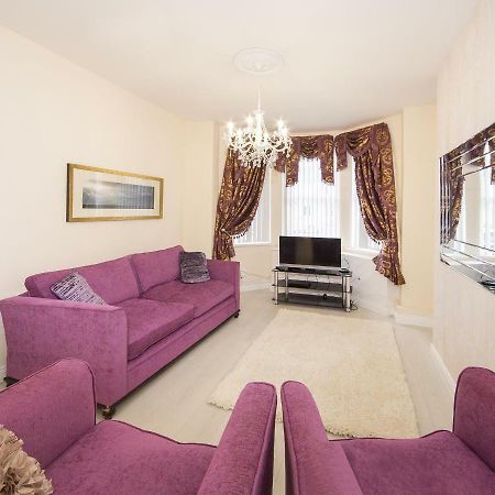 Tsa Shaftesbury Avenue Villa เบลฟาสต์ ภายนอก รูปภาพ